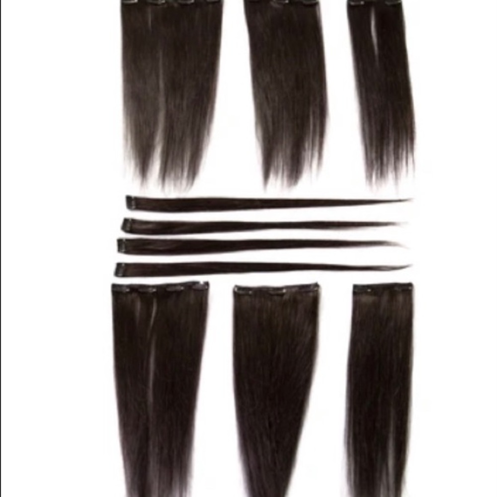 ❌ SOLD ❌ Donna Bella Hair Extensions